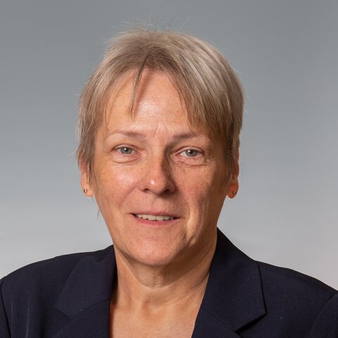 Portraitfoto Katharina Brederlow –