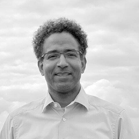 Porträtfoto Fabian Pareigis –