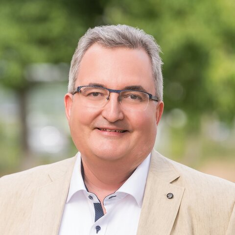 Portraitfoto Martin Lauterbach –