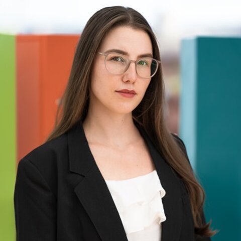 Portraitfoto von Josefine Elisabeth Strüning –