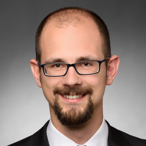 Porträtfoto von Dennis Broksche –